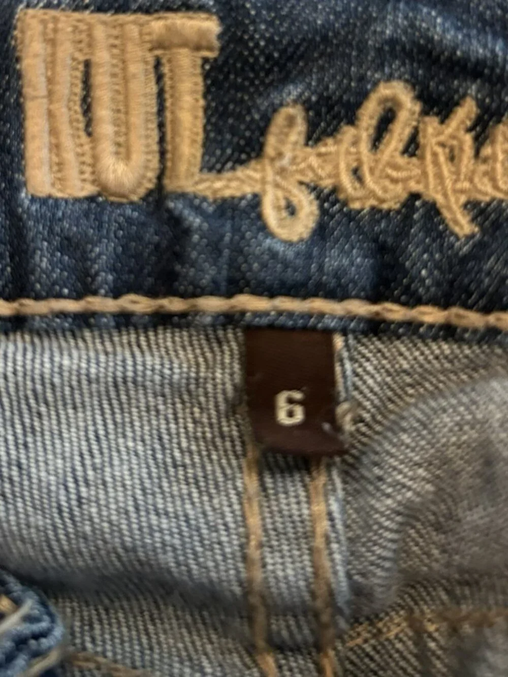 Kut from the Kloth premium cropped jeans - Picture 4 of 4
